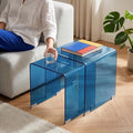 Arredo per soggiorno con vetro blu